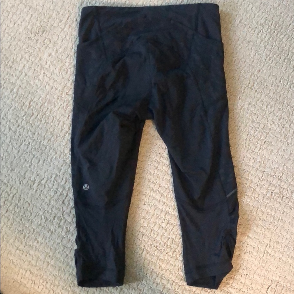 lululemon athletica crop leggings